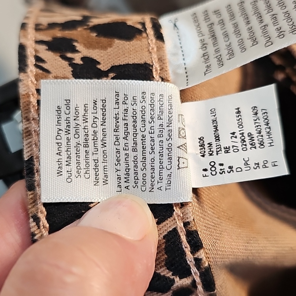 Nwt Terra & Sky 26W Leopard Straight Leg - Picture 4 of 10